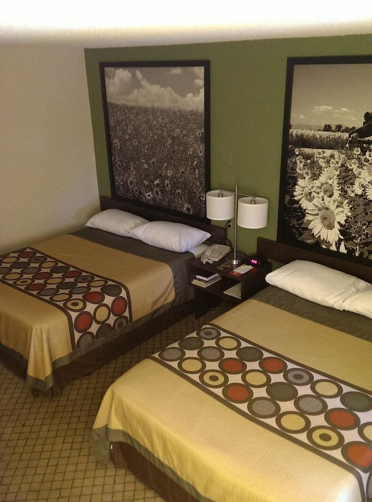 Super 8 By Wyndham Craig Hotel Luaran gambar