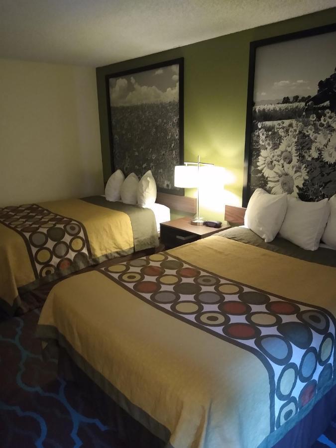 Super 8 By Wyndham Craig Hotel Luaran gambar