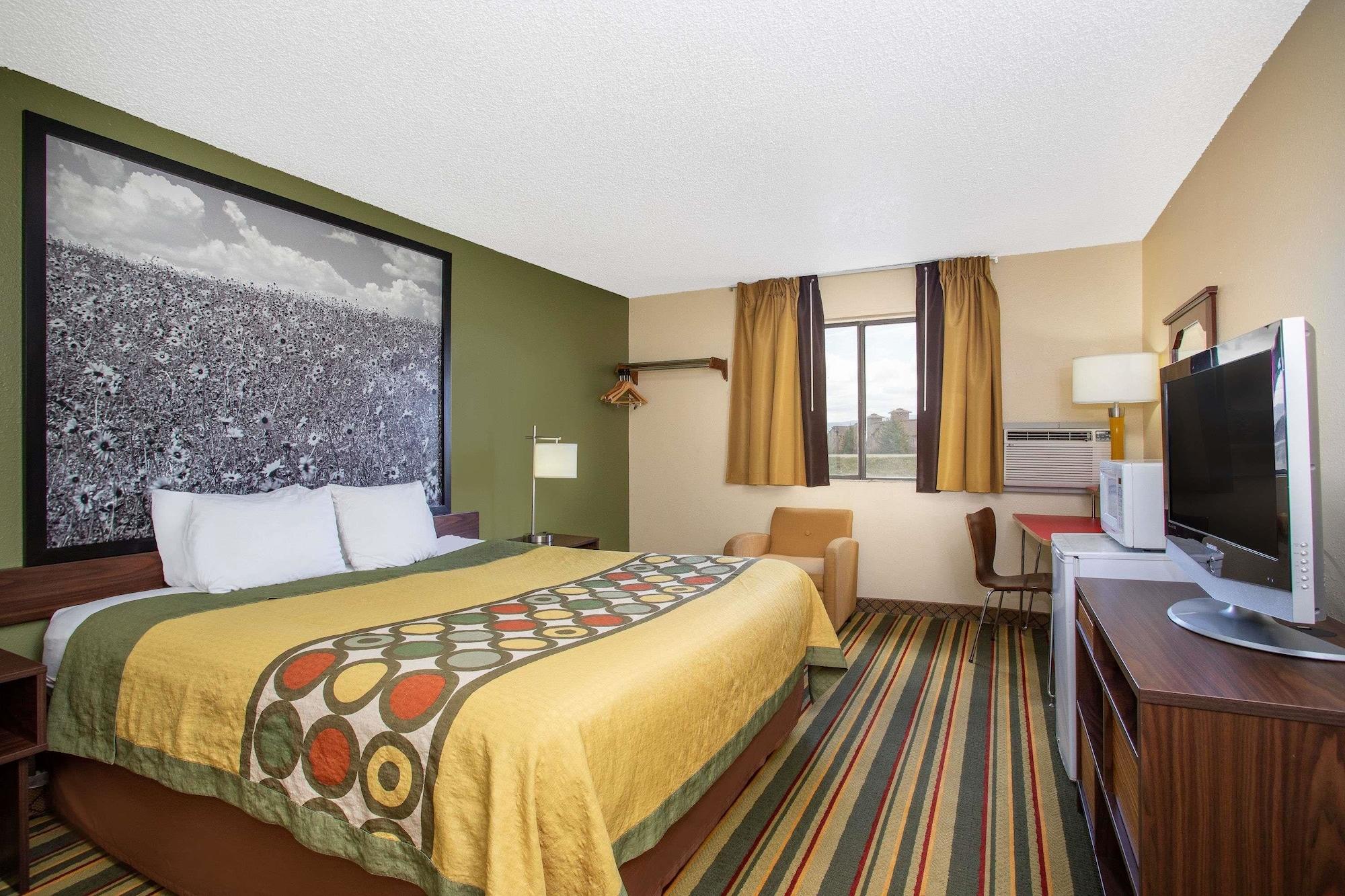 Super 8 By Wyndham Craig Hotel Luaran gambar